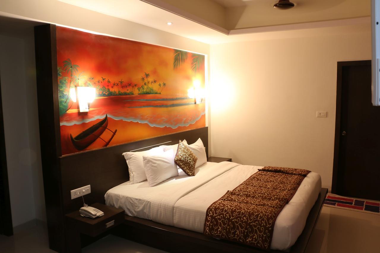 Hotel Reevanta Daman Exteriér fotografie